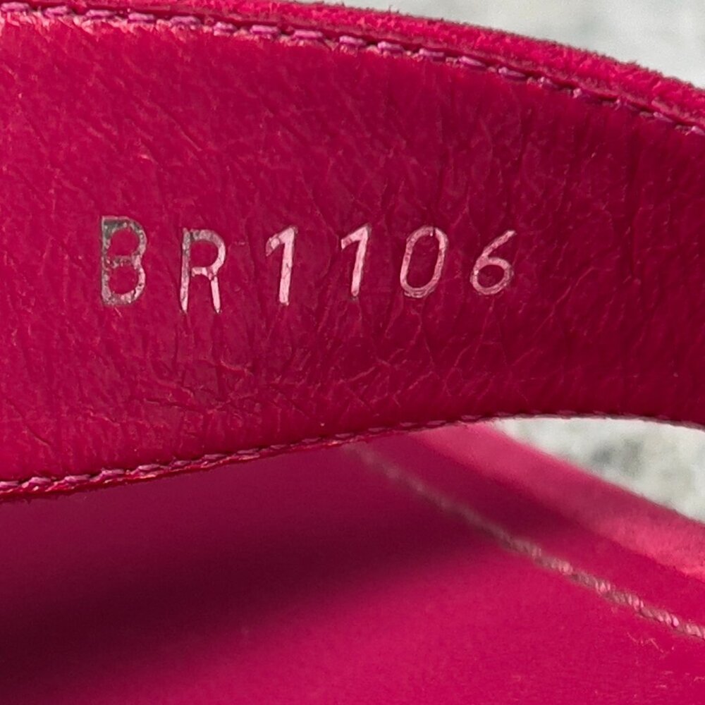 LOUIS VUITTON Bahiana Sandal Flat Pink Suede 5 UK or 8 US or 38 EUR - Picture 11 of 12